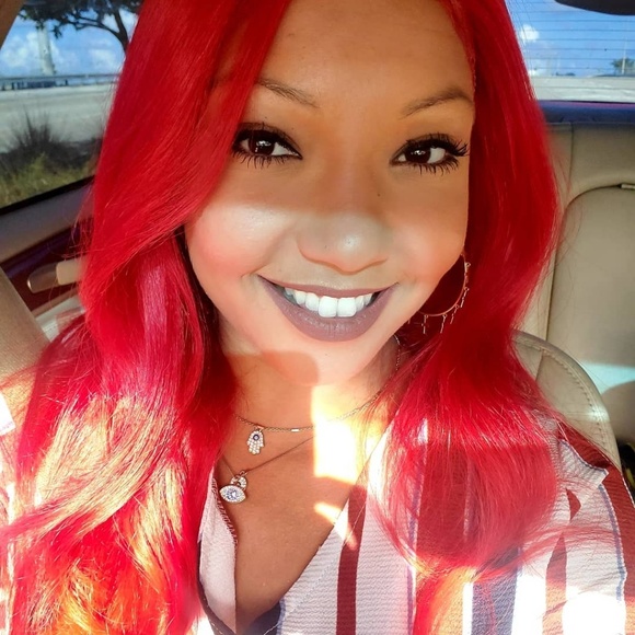 Meet your Posher, Natalie - Picture 4 of 8